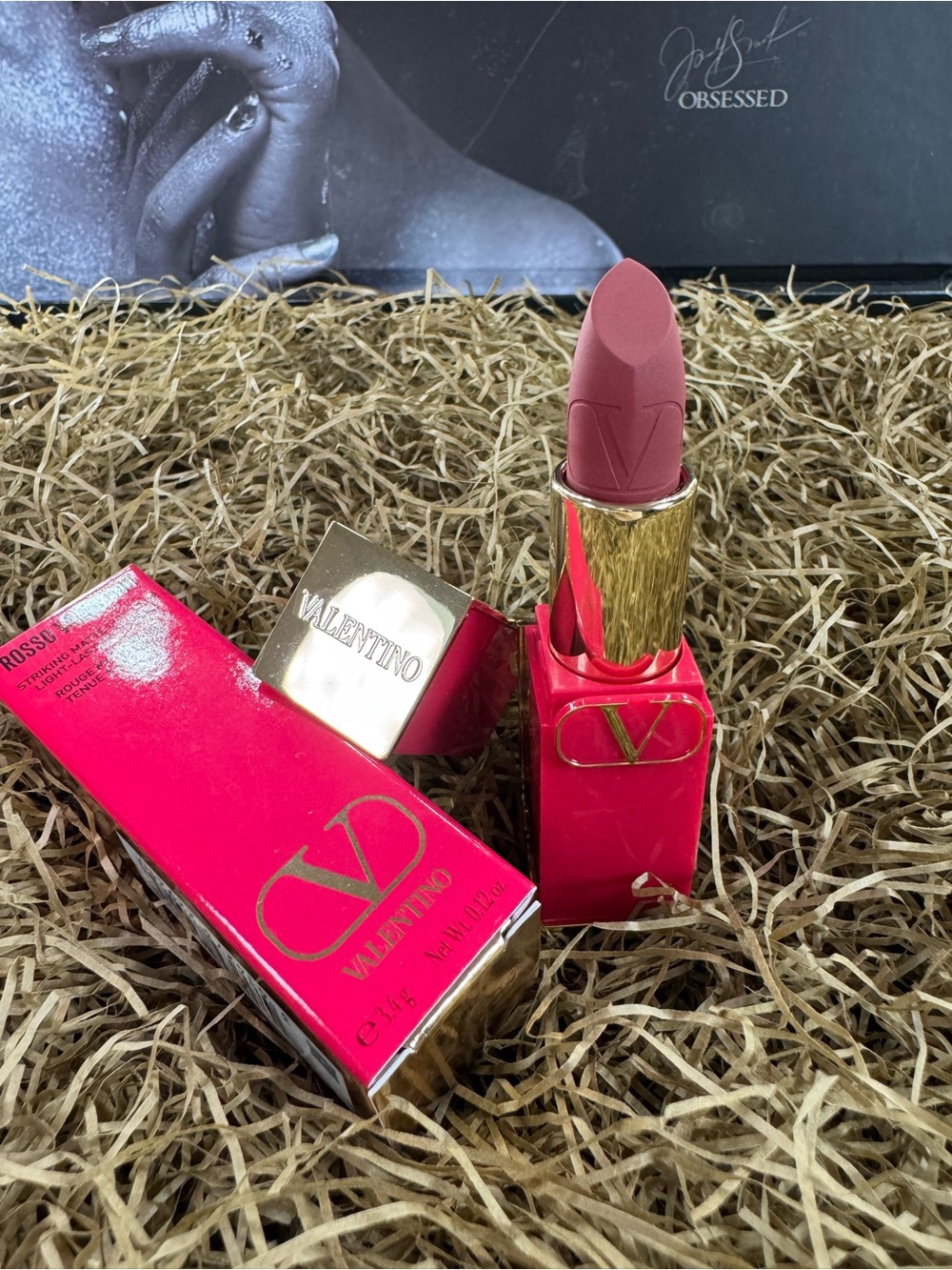 ROSSO VALENTINO MATTE LIPSTICK - 111A UNDRESSED VELVET - NUDE